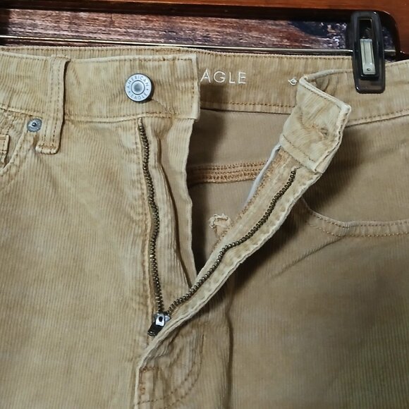 American Eagle Pants Size 8 Long Corduroy Mom Straight Jean Khaki Tan High Rise - Picture 6 of 11